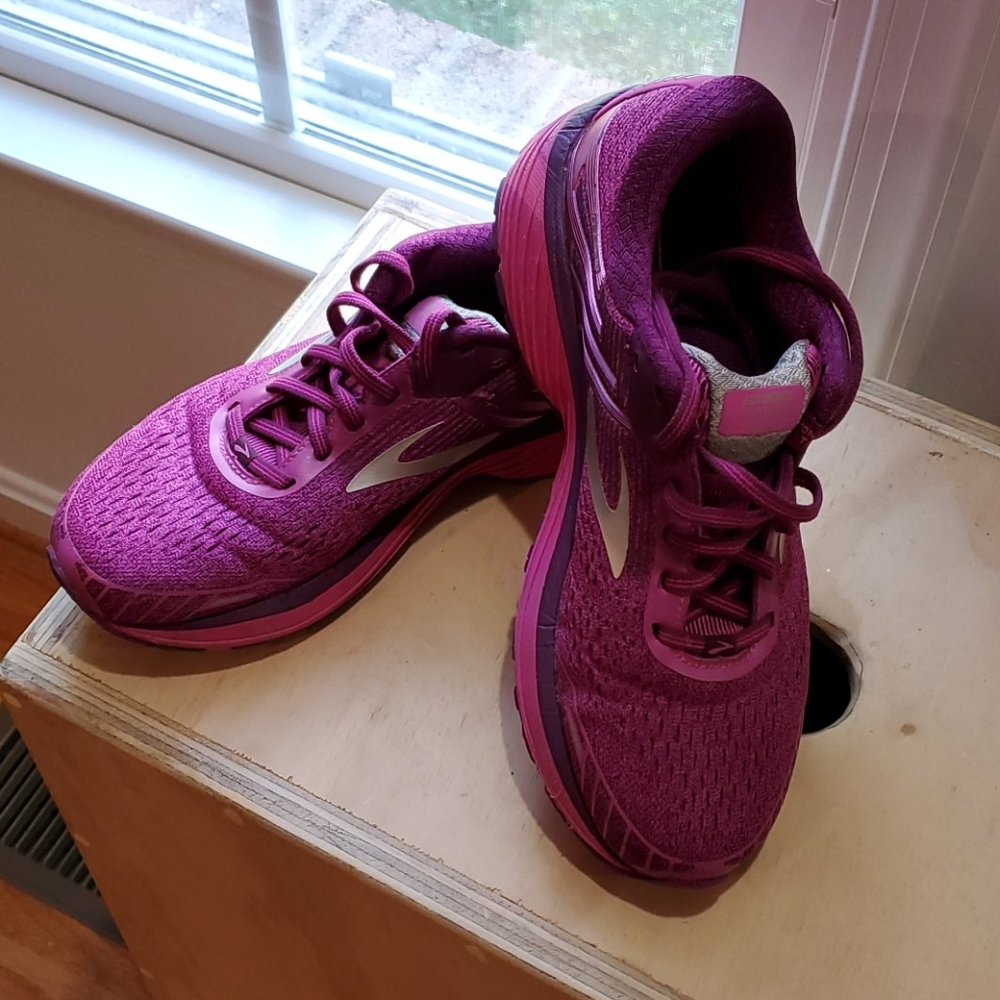 GTS 18 Brooks